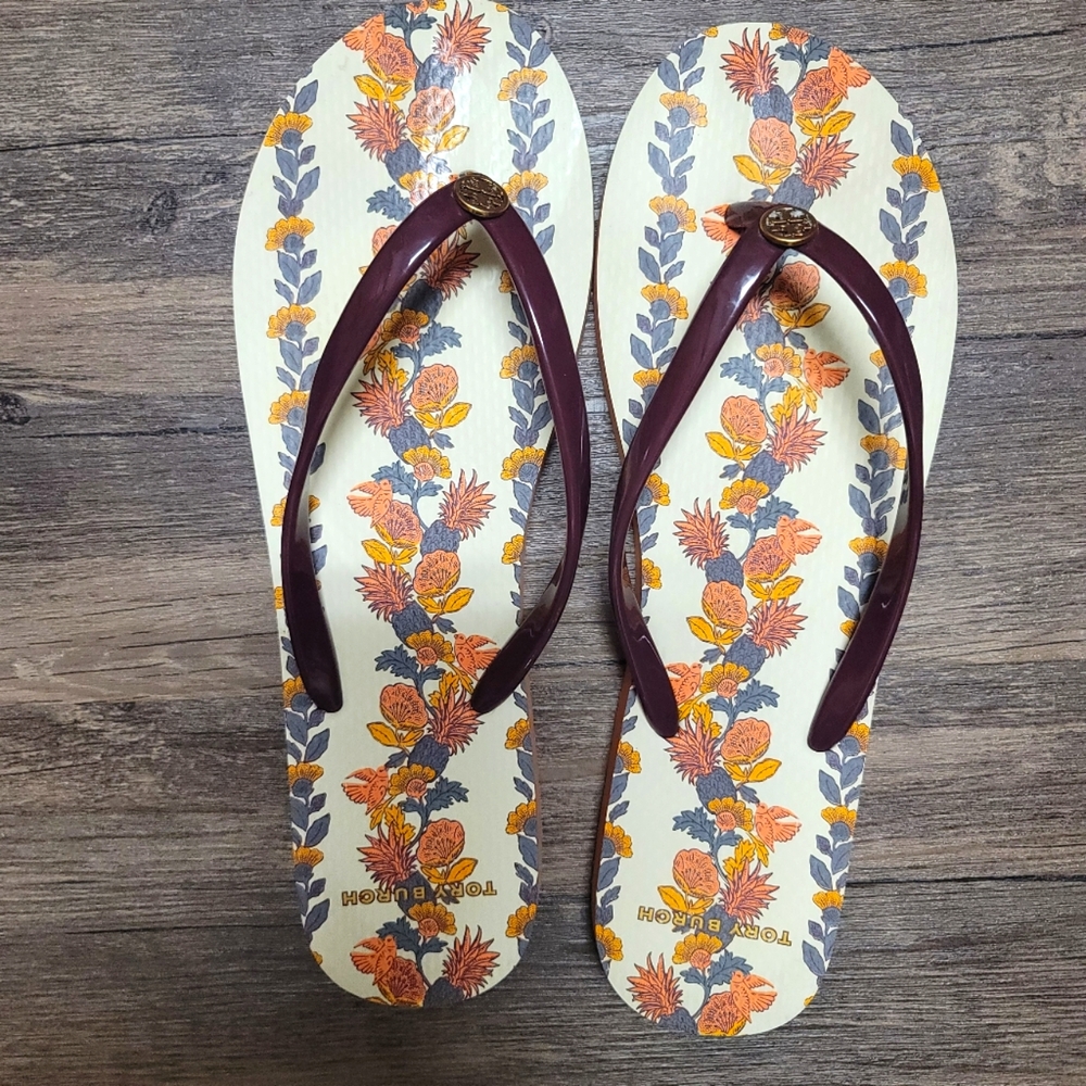 Tory Burch Flip Flops Womens